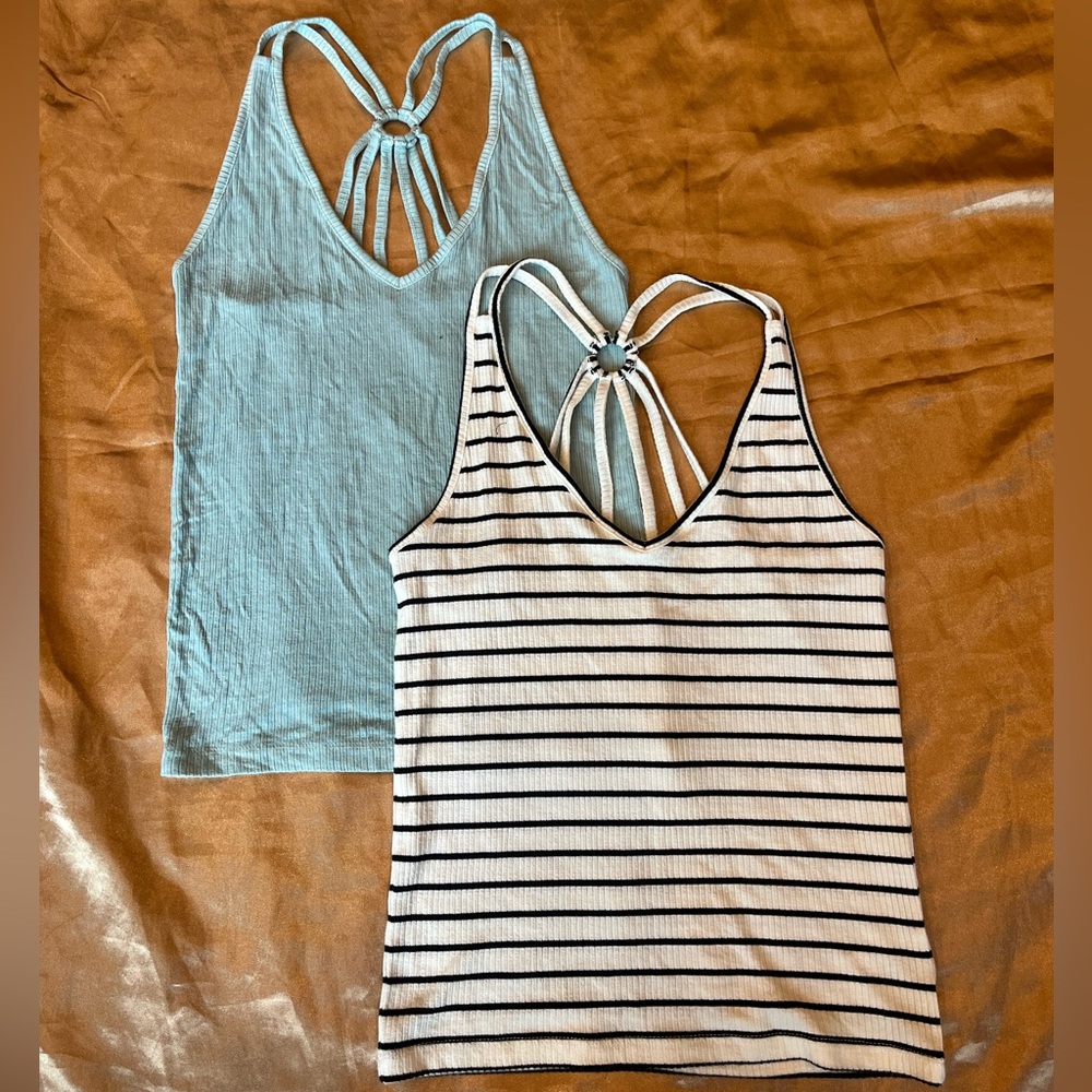 2 American Eagle tank tops size small and x-small